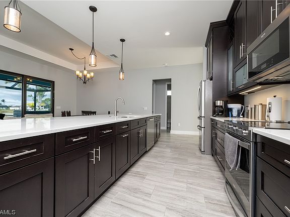 5th image of 2116 NW 41st Pl