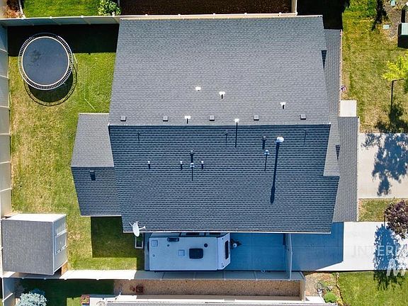 4th image of 12656 Brun St