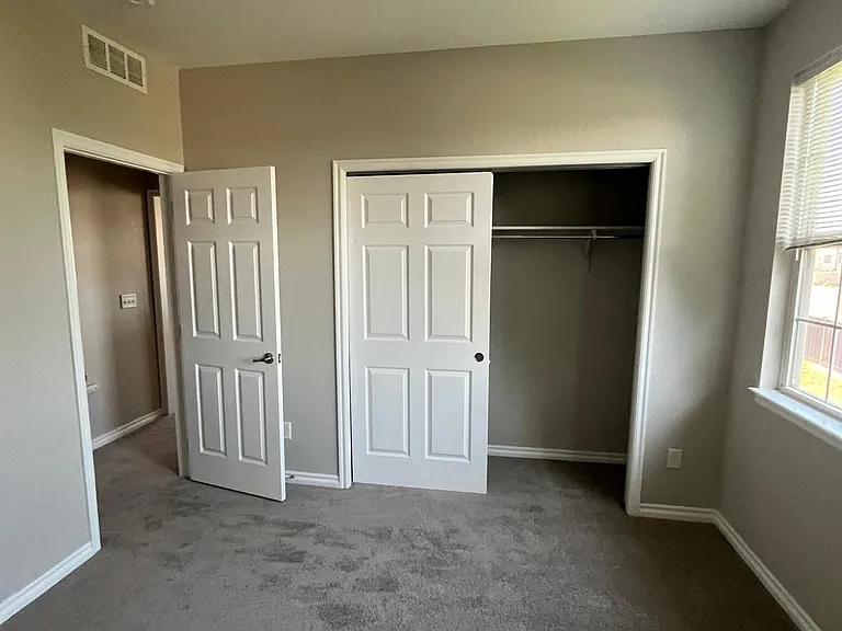 3313 Molly Ln — Photo 2