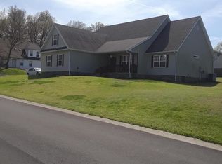 1426 Hearrell St, Neosho, MO 64850