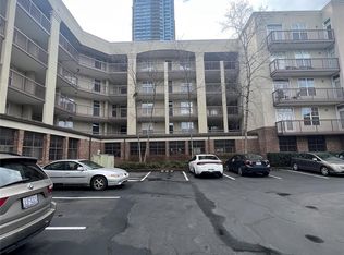 405 W 7th St APT 404, Charlotte, NC 28202