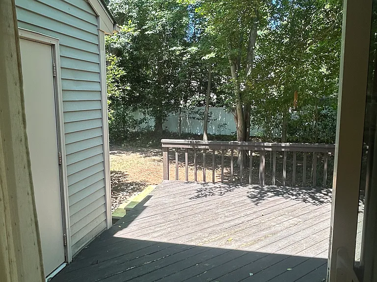 103 Dorset Dr — Photo 13