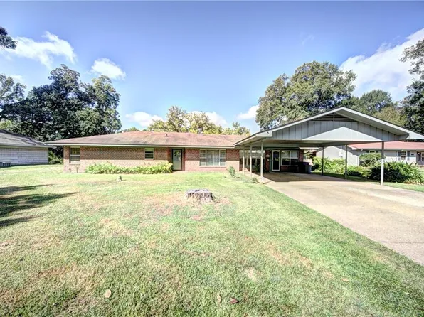 334 Shoreline Dr, Natchitoches, LA 71457