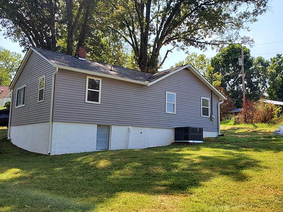 3rd image of 4764 Kidd St