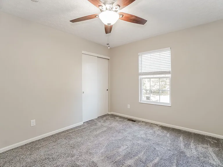 1561 Meadowlark Ln — Photo 15