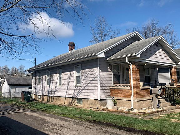 3rd image of 1106 Catalpa Dr