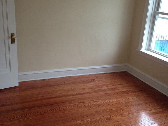 4th image of 5615 N Bernard St #1