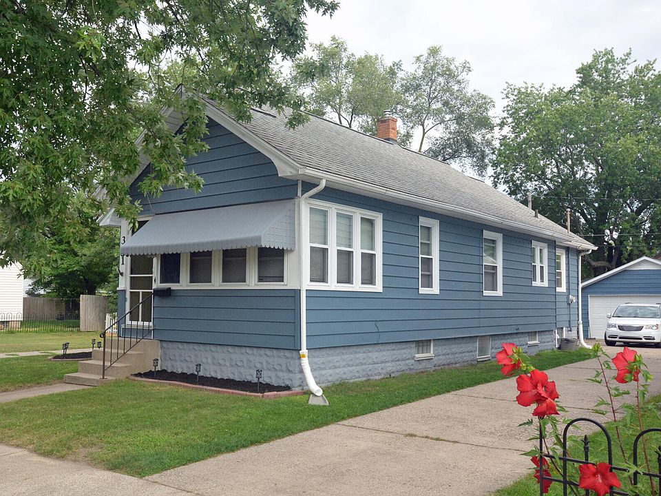 1st image of 311 W 18th St