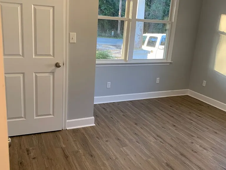 213 Quaker Rd — Photo 19