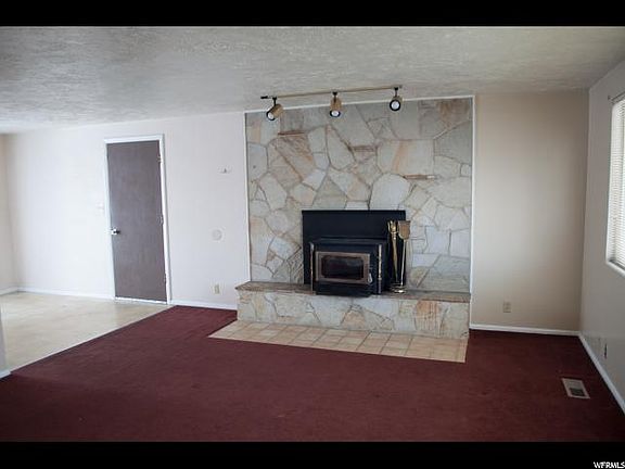 5th image of 69 Eastwood Dr