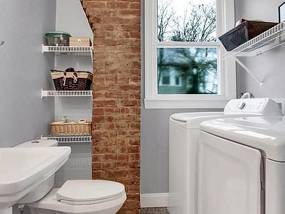 Powder room and washer dryer