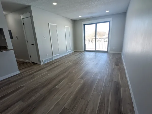 2121 Greene St APT B23, Adel, IA 50003