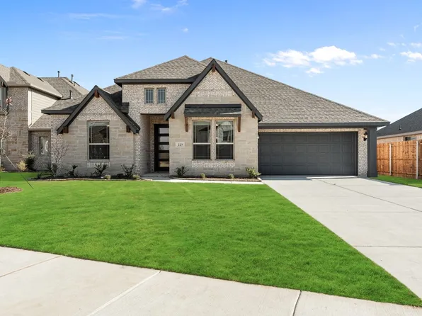 223 Clairmont Dr, Ponder, TX 76259