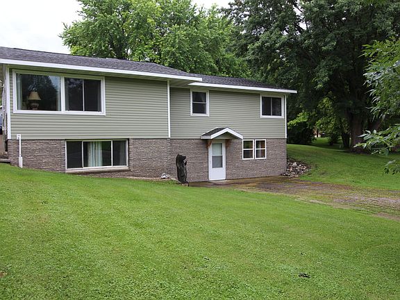3rd image of 4016 4th St