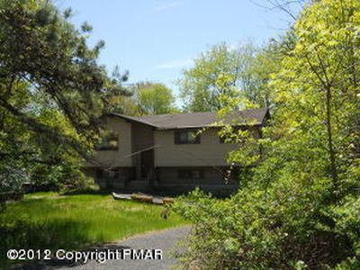 99 Lake Of The Pines Blvd S, East Stroudsburg, PA, 18302