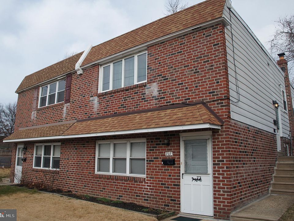2nd image of 707 Red Lion Rd #1