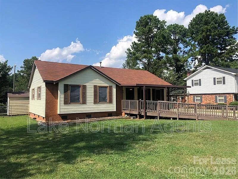1000 Feldbank Dr