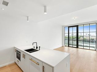 22-18 Jackson Ave #612, Long Island City, NY 11101