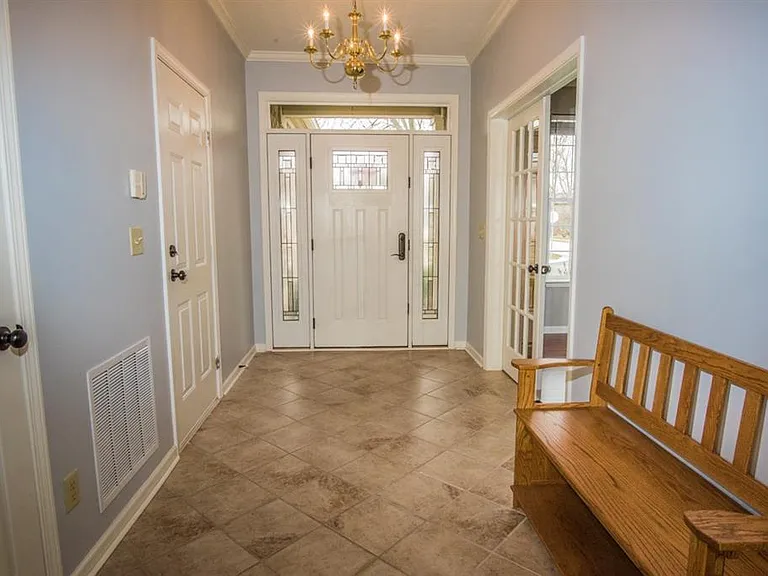 719 Shortleaf Dr — Photo 3