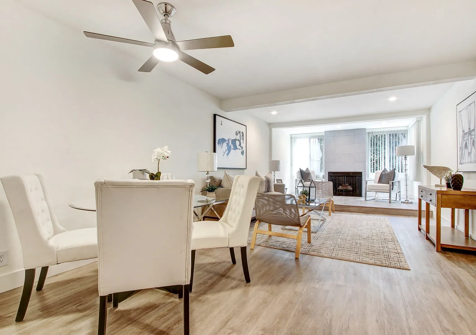 Woodcliff Apartments — Photo 1
