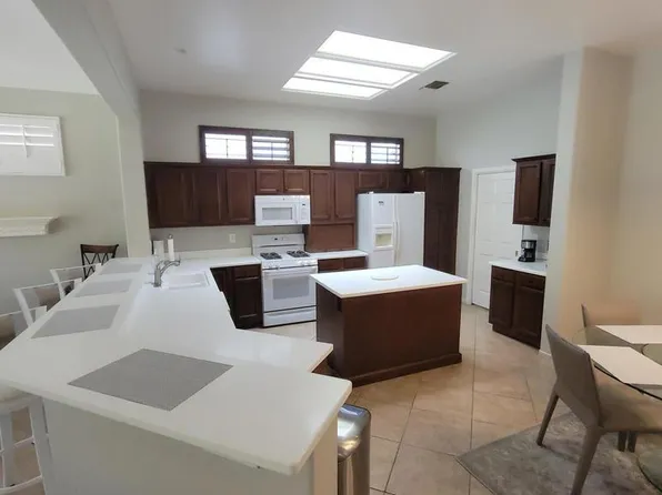 37391 Skycrest Rd, Palm Desert, CA 92211