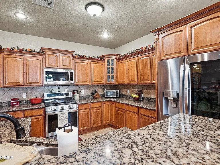 14125 Rainbow Point Dr — Photo 21