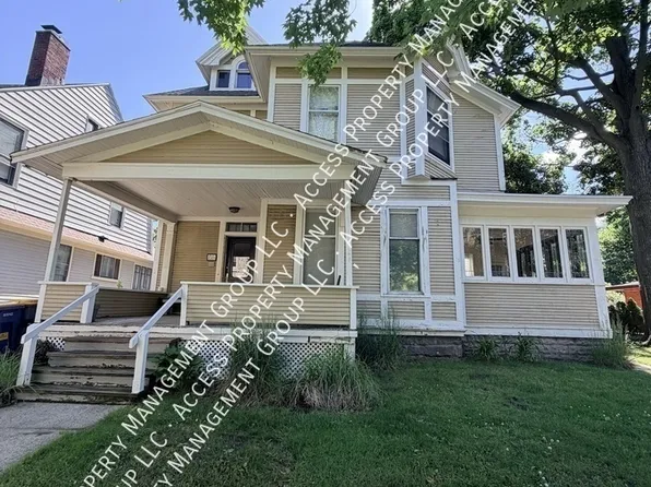 236 Prospect Ave NE, Grand Rapids, MI