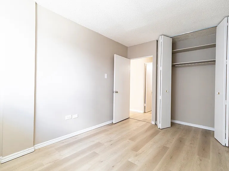 2403 33rd Ave SW — Photo 11