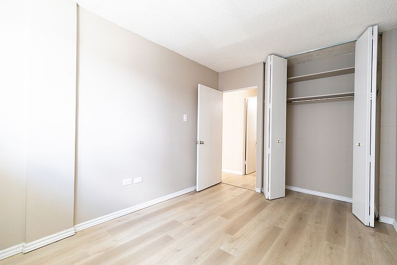 Calgary Apartment for rent - 1 Bedroom — photo 9