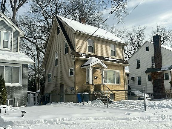 3rd image of 49 Oakland St