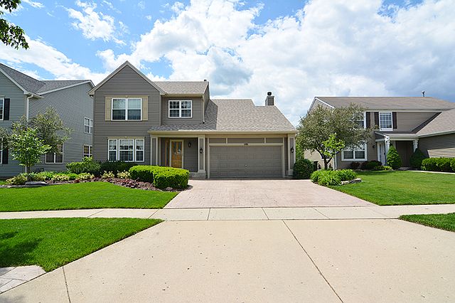 1st image of 586 N Haverhill Ln