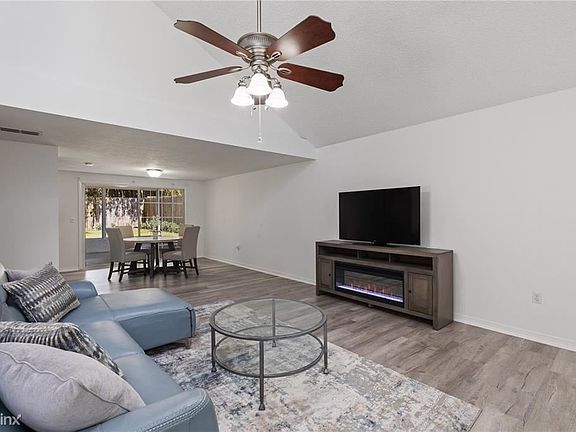 3rd image of 4379 Olive Ave