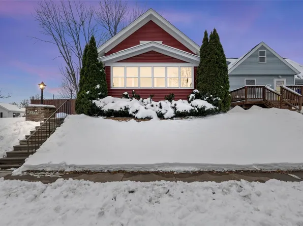 2448 2nd St SW, Cedar Rapids, IA 52404