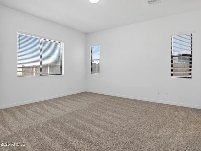 810 E Hopi Trl — Photo 8