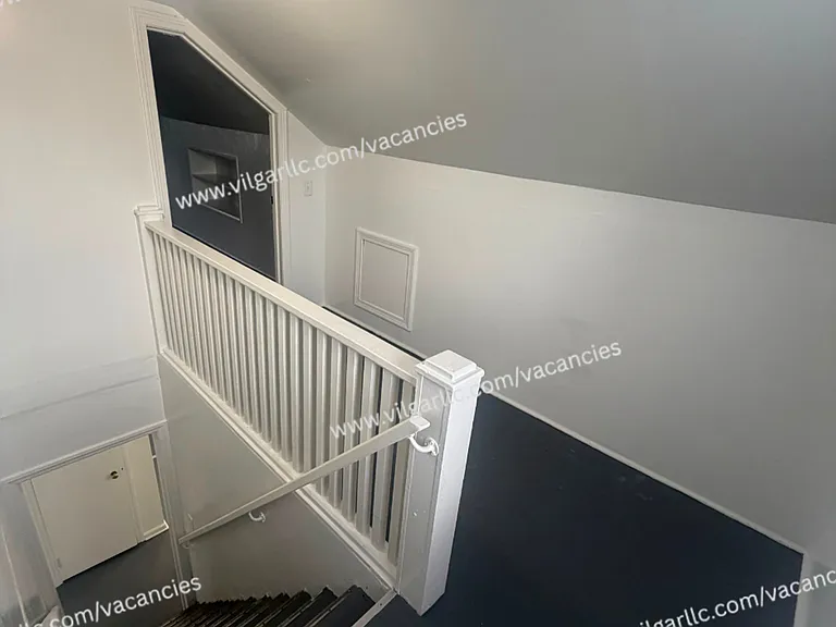 1353 Chase St — Photo 11