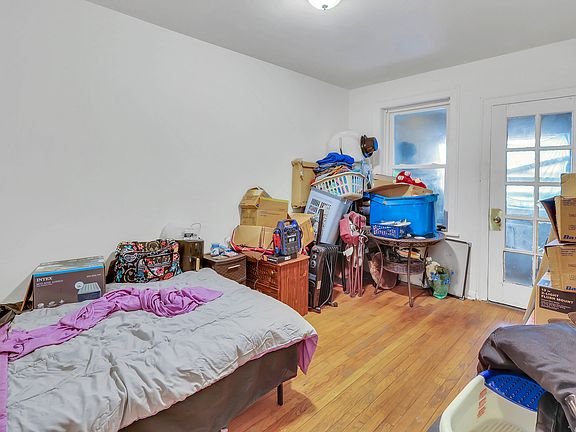 4th image of 8039 S Marquette Ave