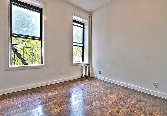 5th image of 58 E 1st St APT 3B4