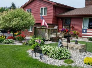 02715 Pleasant Valley Rd, Boyne City, MI 49712