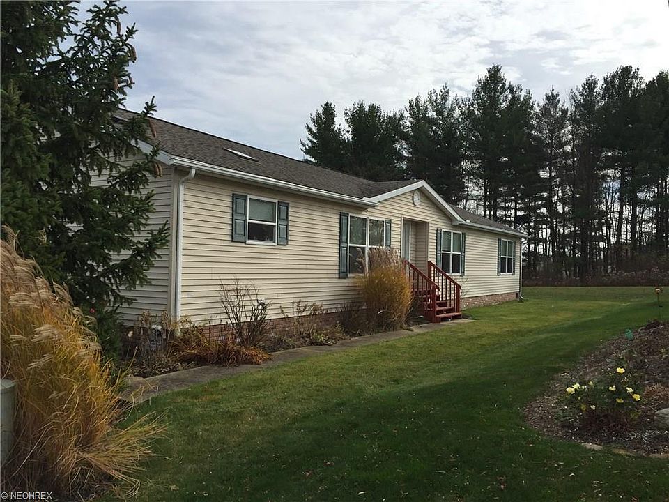 1st image of 388 Far Hill Dr