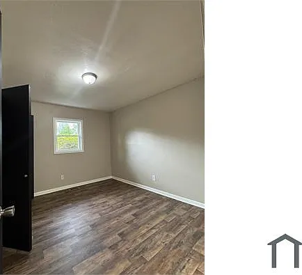 1847 Strathmore Ave — Photo 13
