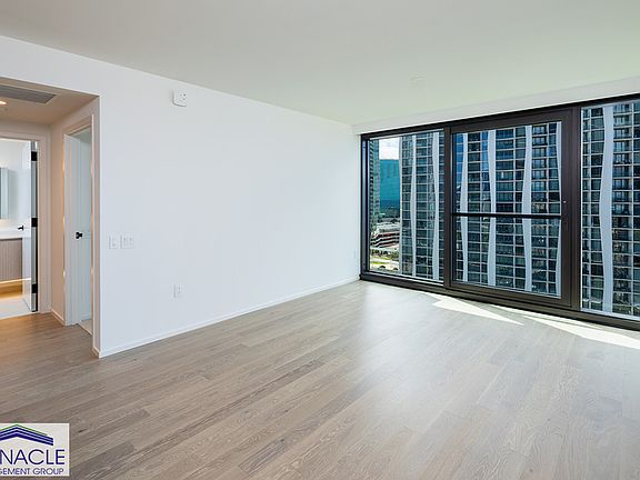 3rd image of 333 Ward Ave #1704