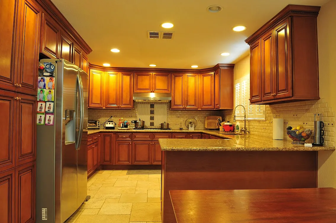 5 bed, 2815 sqft, $5,600 — Photo 4