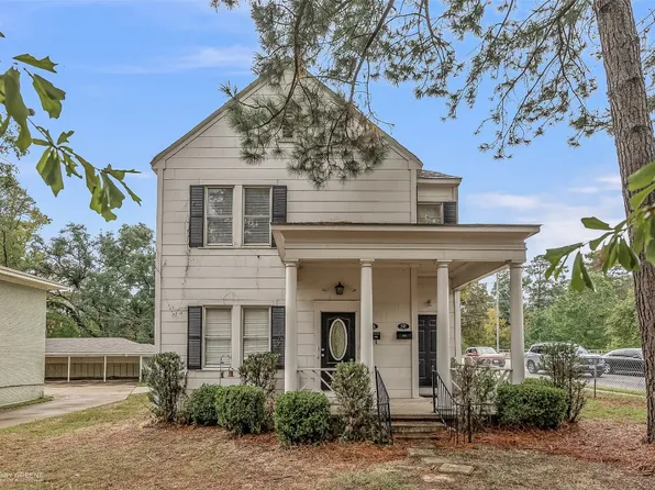 745 Ockley Dr, Shreveport, LA 71106