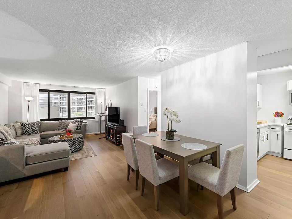 1st image of 90 Gold St APT 4N