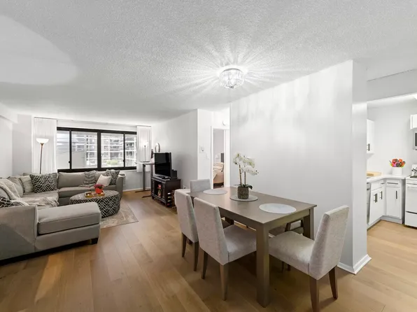 90 Gold St APT 4N, New York, NY 10038