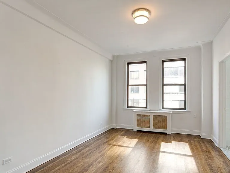 222 W 83rd St #11A — Photo 10