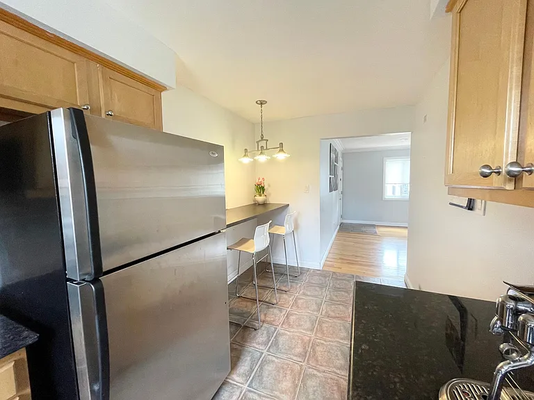 311 N Eton St #D — Photo 13