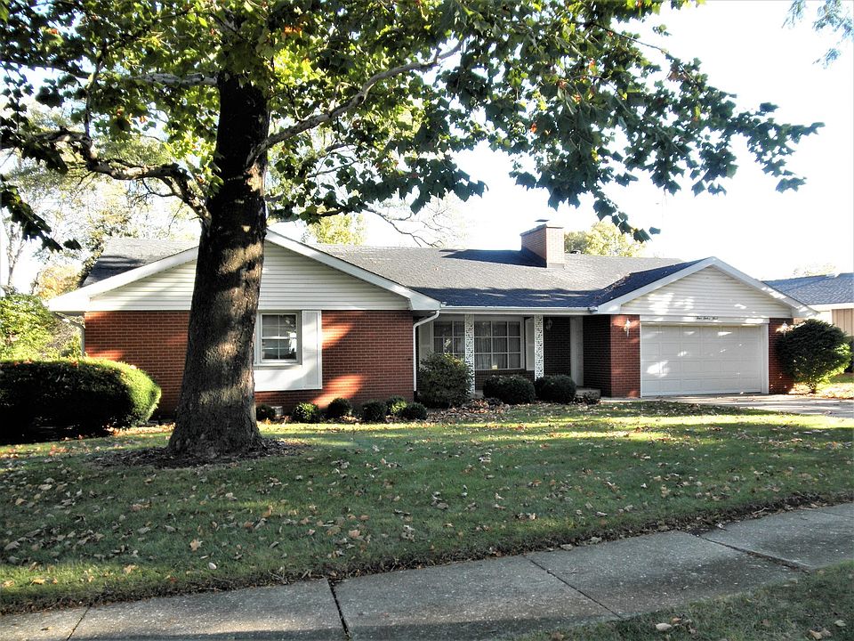 1st image of 412 Palladium Dr W