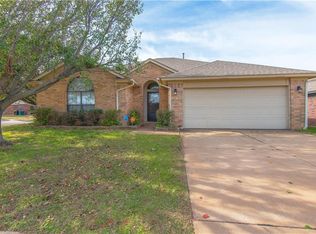 16312 Osceola Trl, Edmond, OK 73013