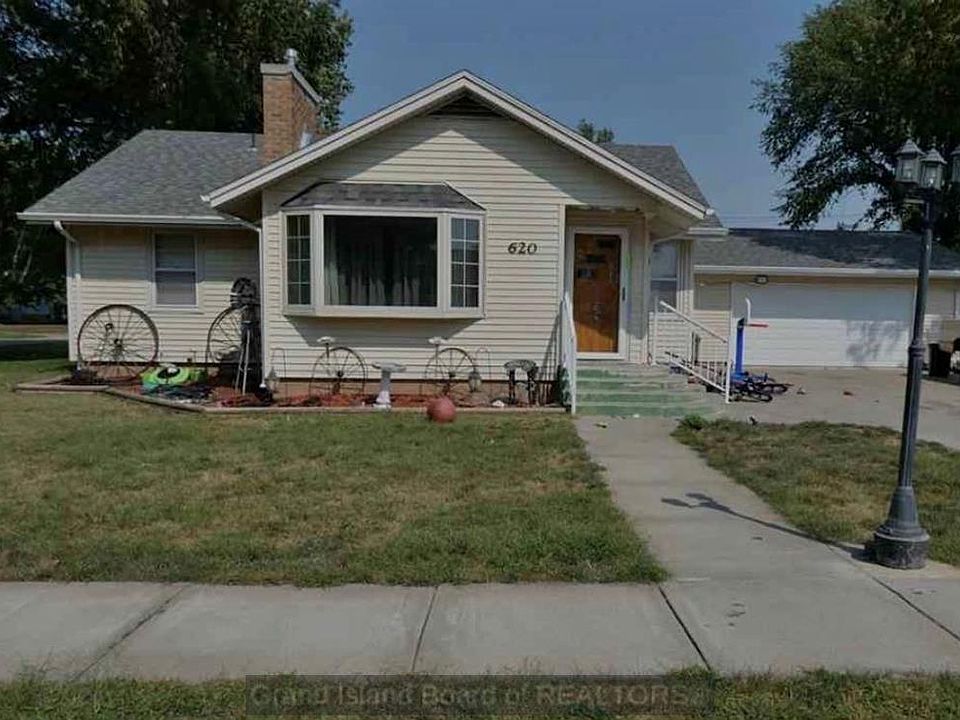 1st image of 620 Hale St